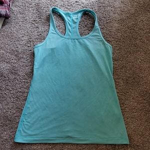 Gap fit breathe lt blue workout tank, size small